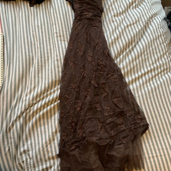 Burgundy vintage lace Eliza J cocktail dress - Picture 4 of 6